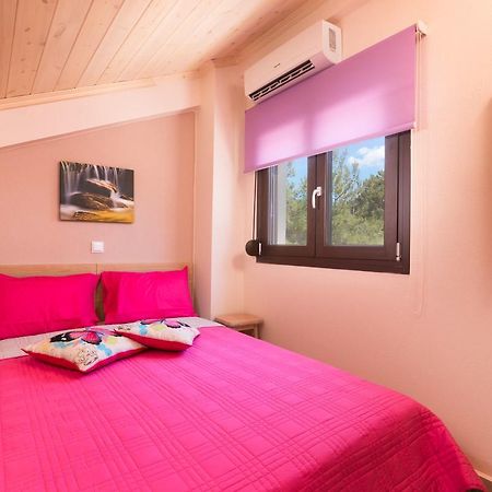 לימנריה Villa Ermioni Apartments מראה חיצוני תמונה